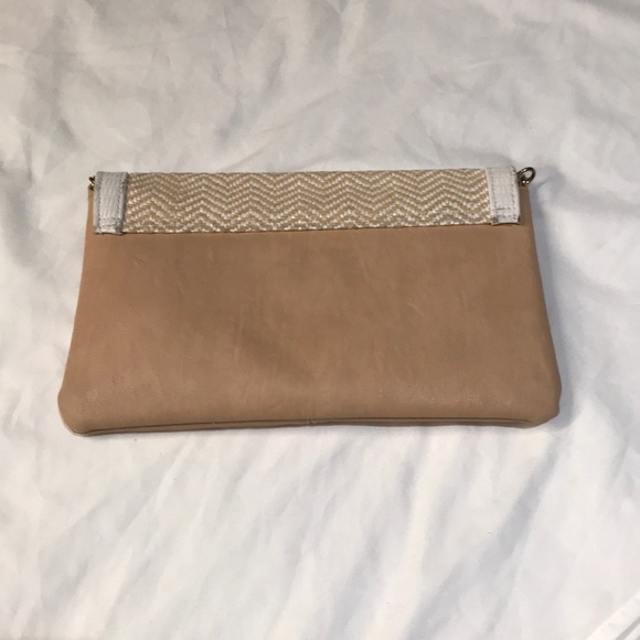 2 for $26 Strap purse - Picture 2 of 3